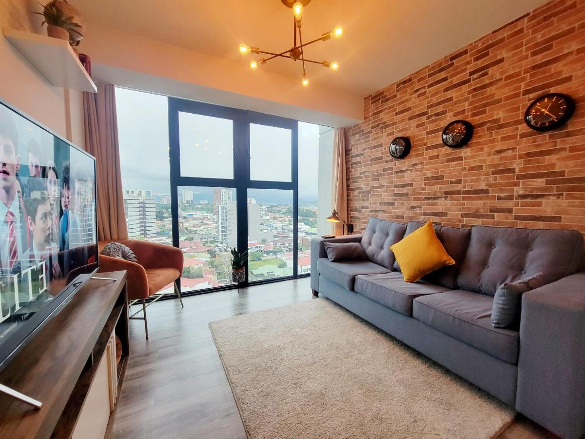 Cosmopolitan Apt 1407, 5 Star Facilities, 15M Sjo Airport, Parking, Pool, Gym ซานโฮเซ ภายนอก รูปภาพ
